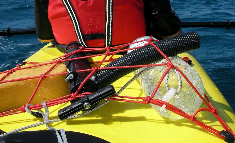 BLOG DE KAYAKING DIARIO DE KAYAK bomba de achique en cubierta bomba de achique en cubierta