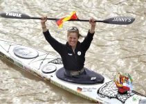 FREYA HOFFMEISTER: SUS GRANDES EXPEDICIONES EN KAYAK FREYA HOFFMEISTER: SUS GRANDES EXPEDICIONES EN KAYAK